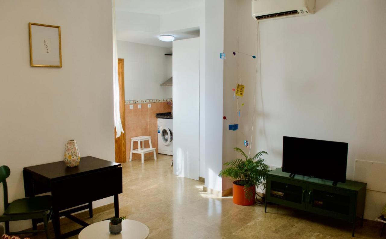 Private Terrace & Free Parking Apartment Malaga Exterior photo